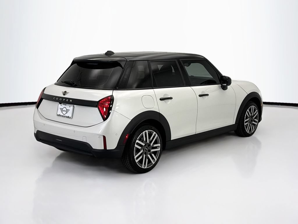 New 2026 MINI Cooper 4-Door Hardtop FWD image 5