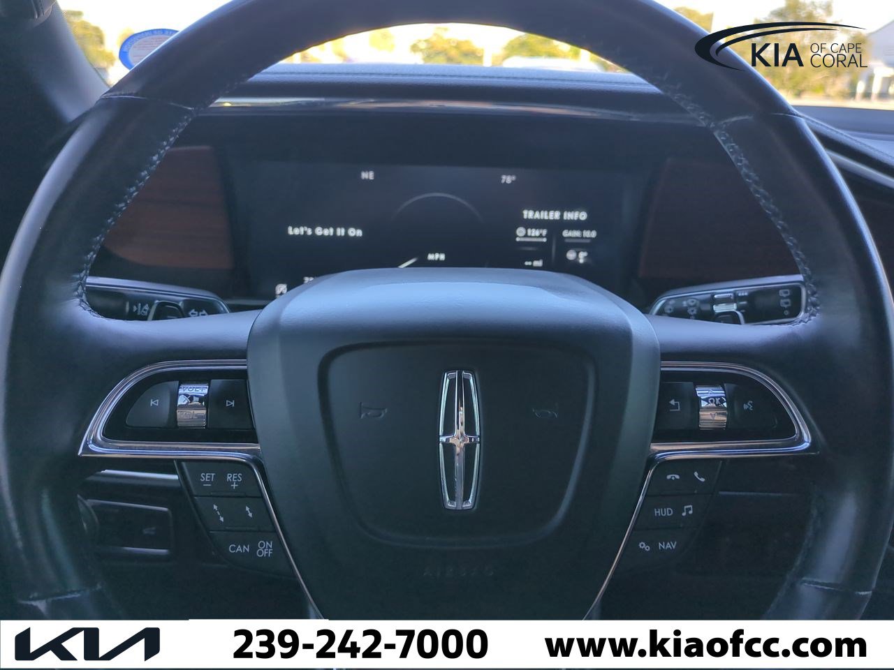 Used 2021 Lincoln Navigator Reserve w/ Luxury Package image 29