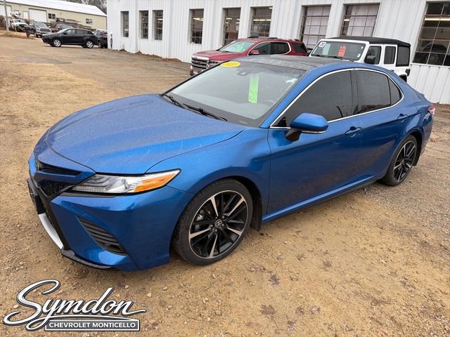 Used 2020 Toyota Camry XSE image 7
