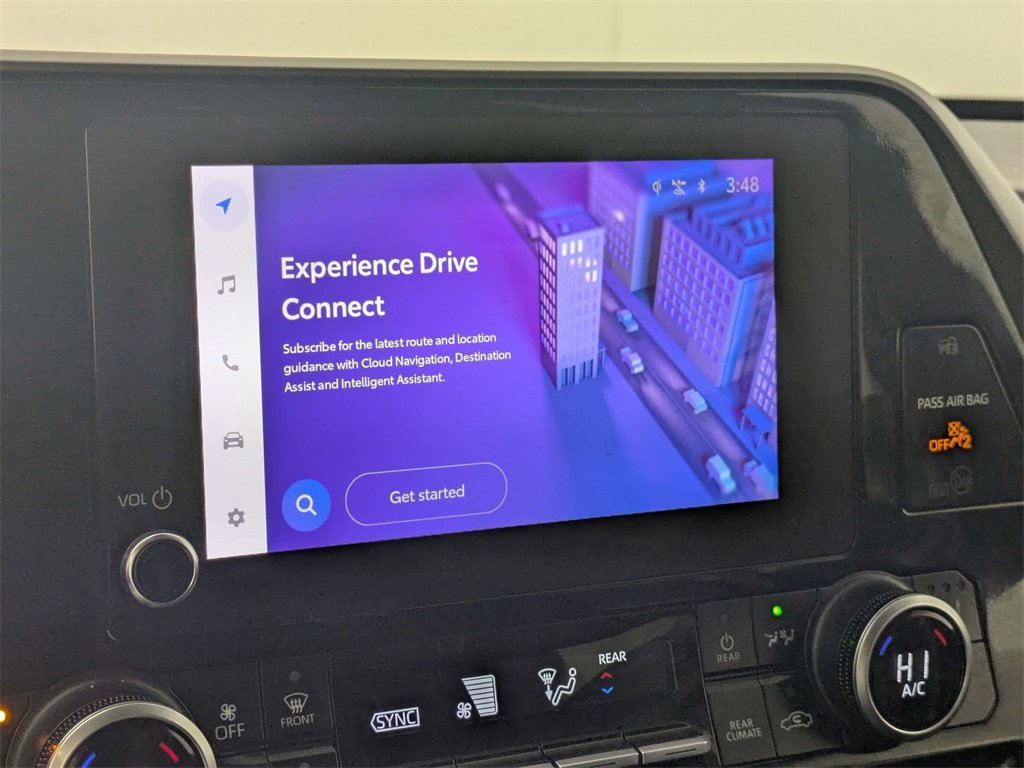 Used 2023 Toyota Highlander XLE image 22