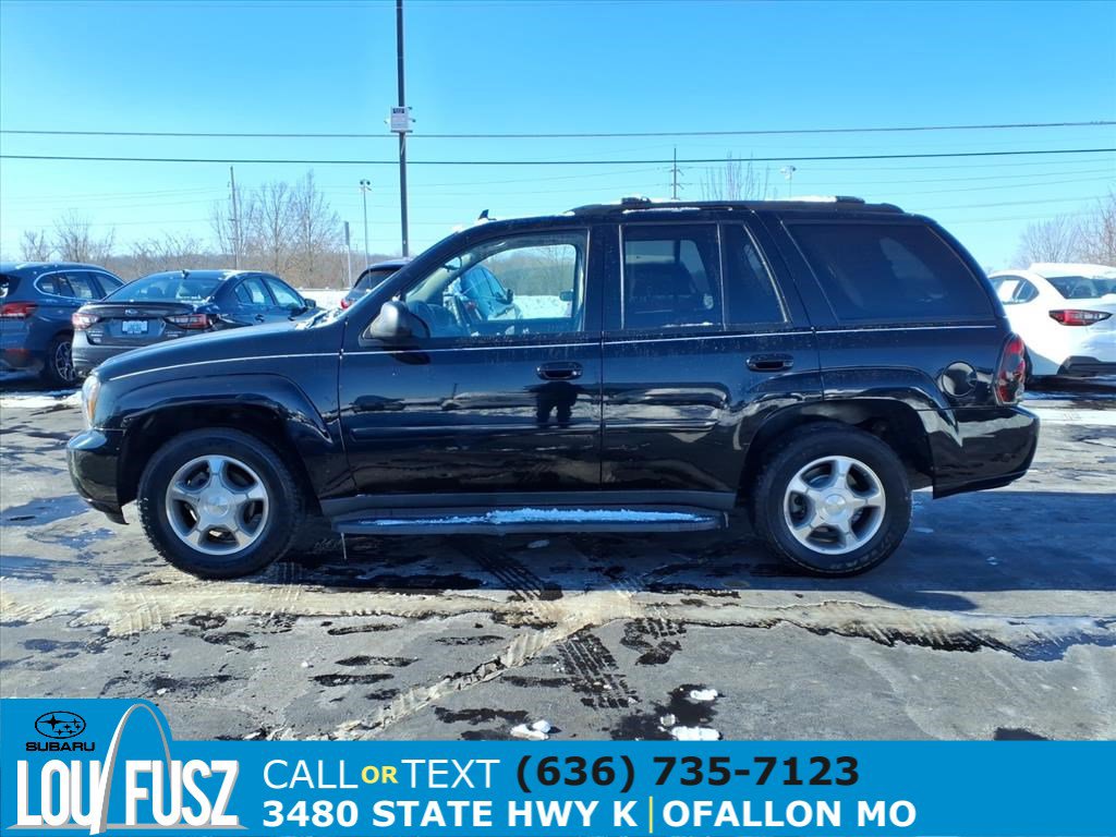 Used 2008 Chevrolet TrailBlazer LT w/ Sun And Sound Package image 4