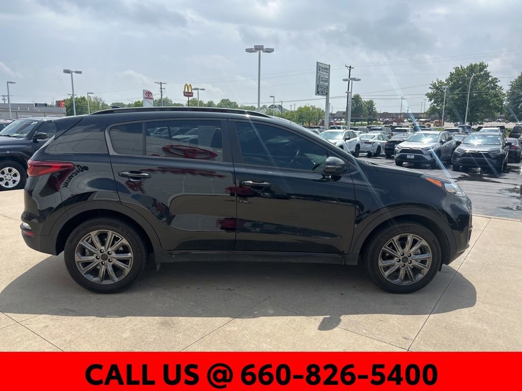 Used 2021 Kia Sportage S w/ S AWD Premium Package image 4