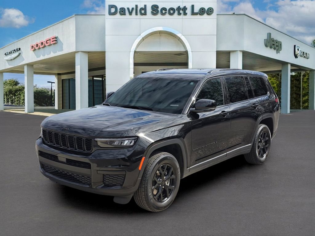 Used 2025 Jeep Grand Cherokee L Altitude