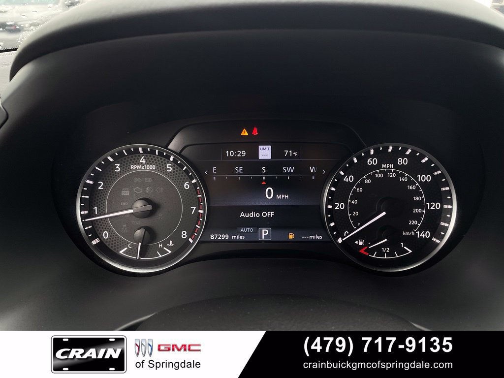 Used 2023 Nissan Armada Platinum w/ Captain's Chairs Package AWD/4WD image 15