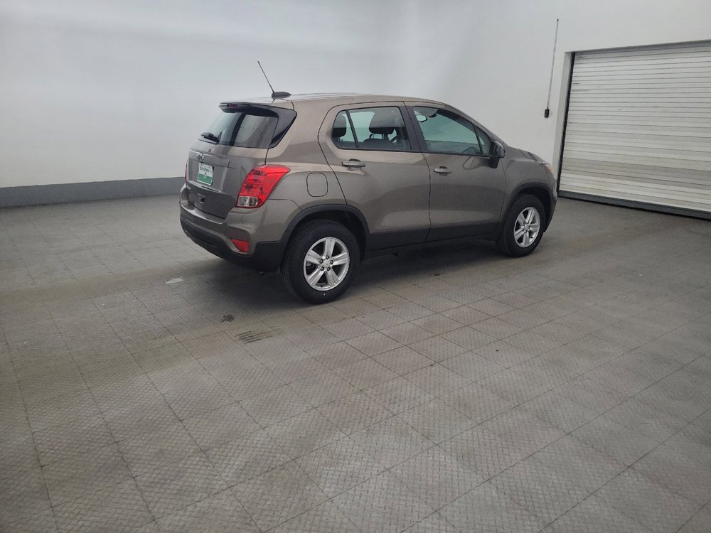 Used 2021 Chevrolet Trax LS AWD/4WD image 10