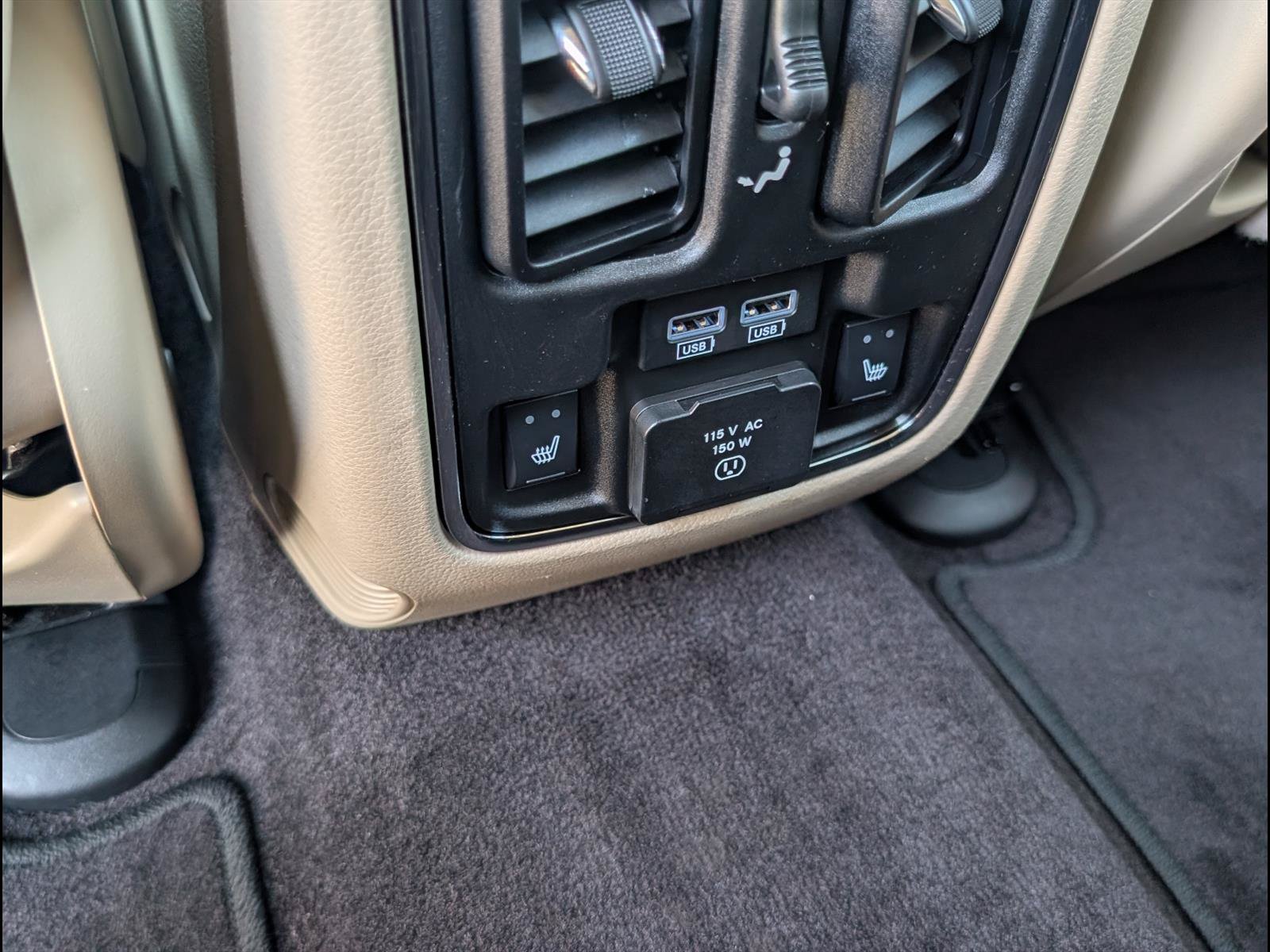 Used 2018 Jeep Grand Cherokee Limited w/ Luxury Group II RWD image 19