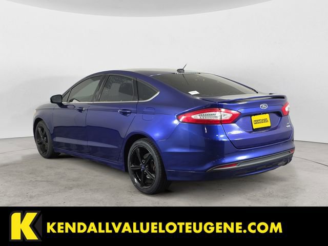 Used 2016 Ford Fusion SE image 3