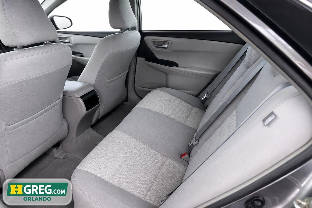 Used 2016 Toyota Camry LE FWD image 14