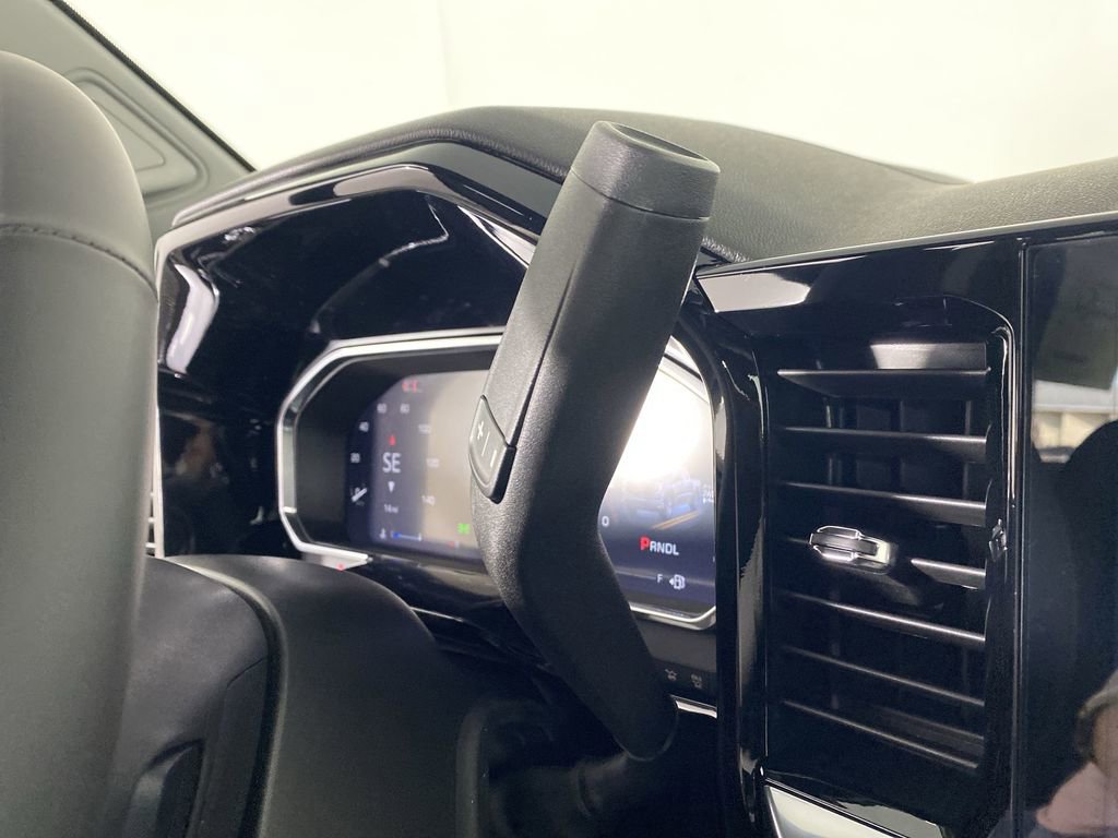 New 2026 GMC Sierra 1500 SLE image 17