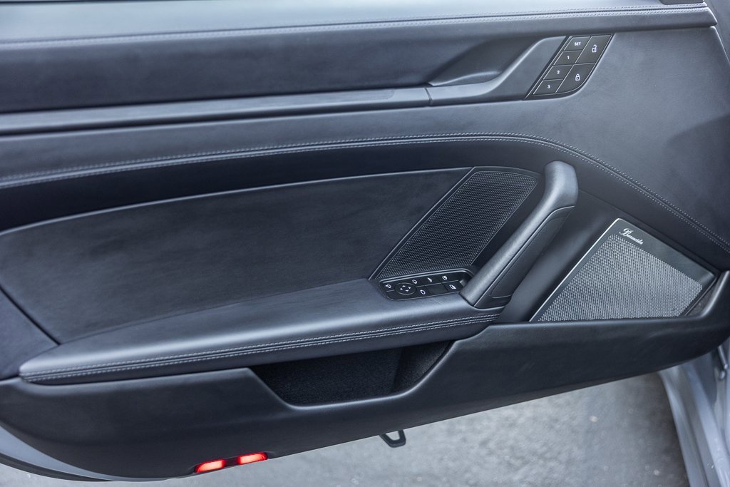 Used 2024 Porsche 911 Carrera GTS image 18