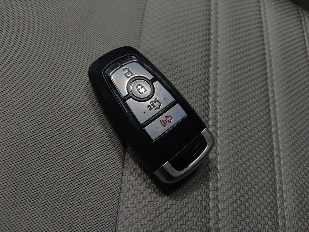 Used 2020 Ford Fusion S FWD image 32
