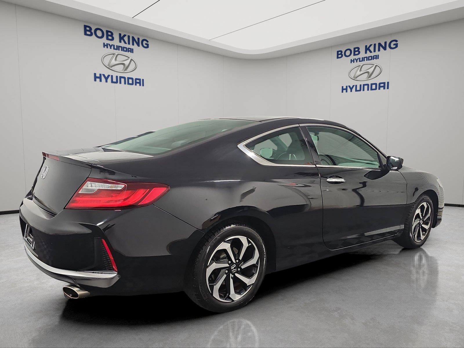 Used 2016 Honda Accord LX-S image 5
