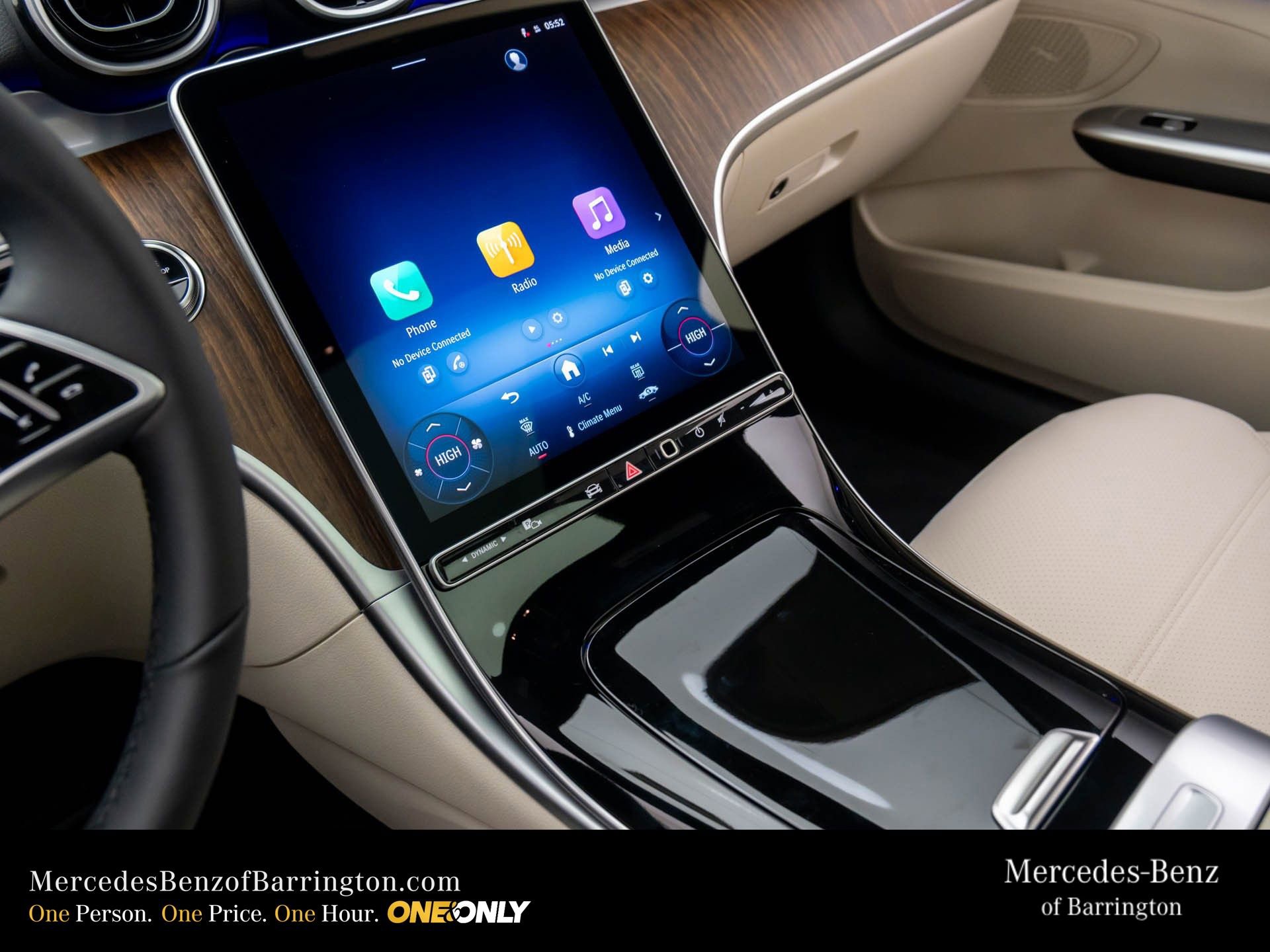 New 2026 Mercedes-Benz C 300 4MATIC Sedan image 13