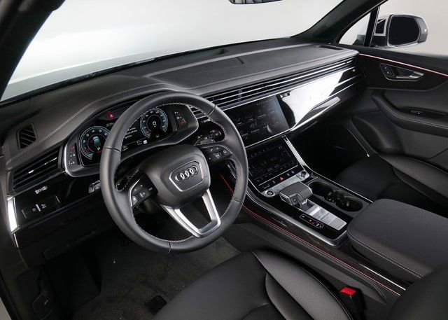 New 2026 Audi Q7 3.0T Premium Plus AWD/4WD image 3