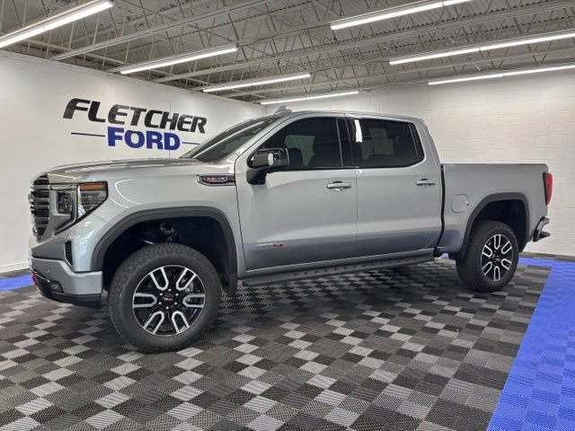 Used 2026 GMC Sierra 1500 AT4 w/ AT4 Premium Package AWD/4WD image 3