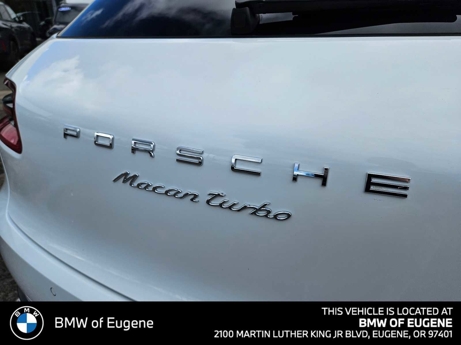 Used 2015 Porsche Macan Turbo image 16