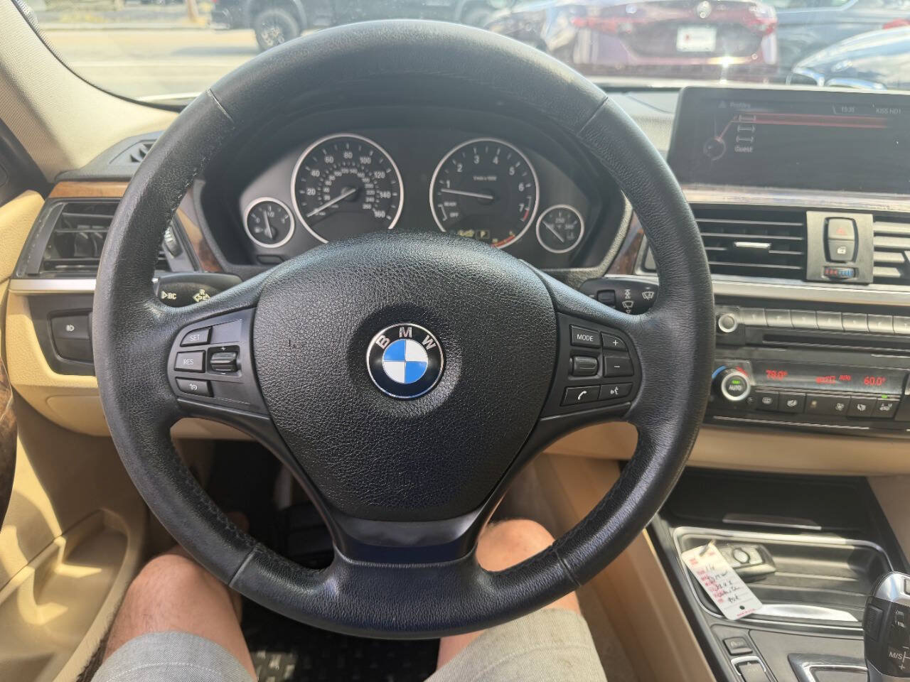 Used 2014 BMW 320i xDrive Sedan AWD/4WD image 29