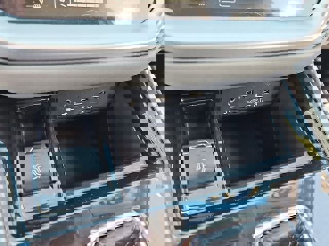 Used 2022 Subaru Legacy Premium image 27