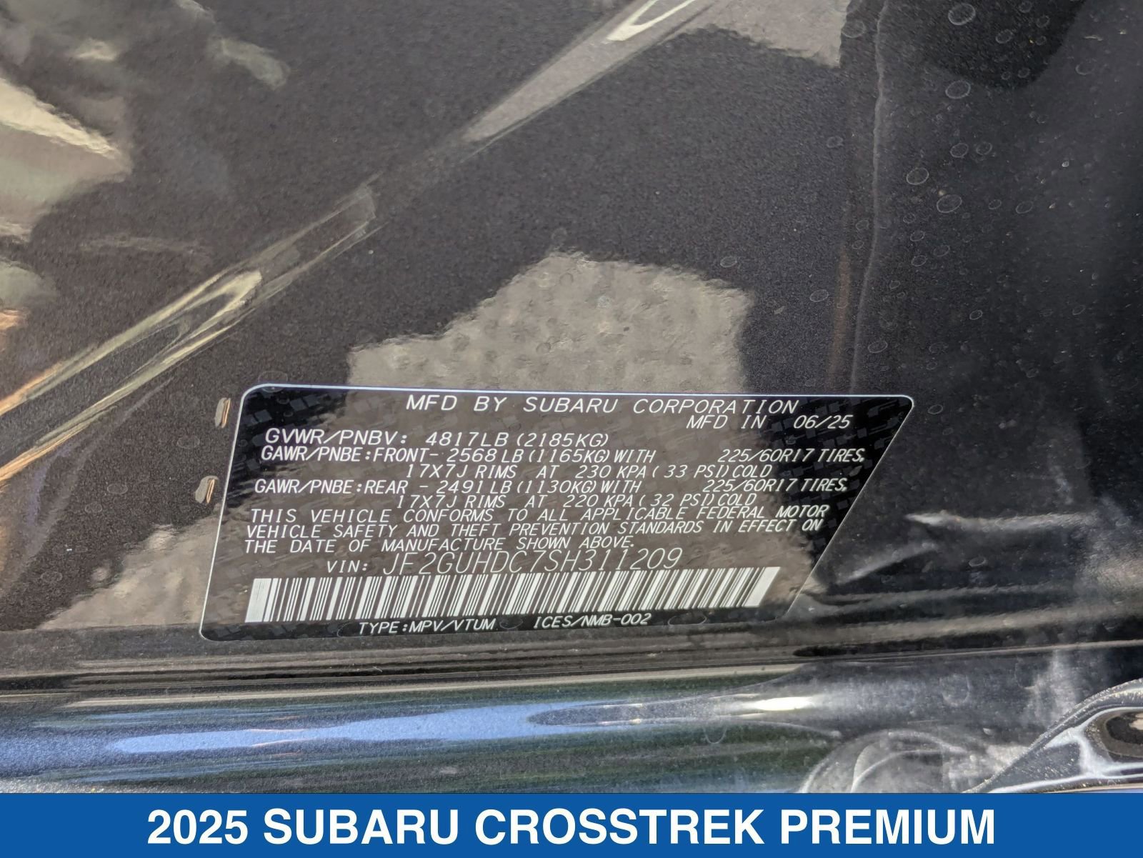 Certified 2025 Subaru Crosstrek 2.0i Premium image 30