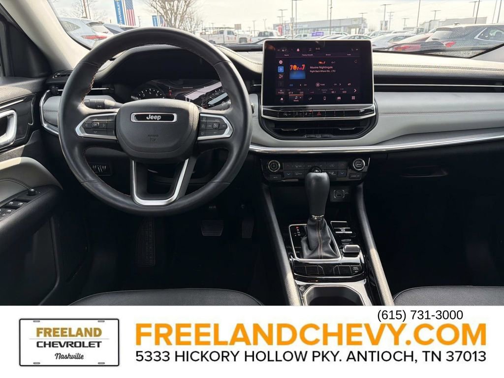Used 2022 Jeep Compass Limited image 18