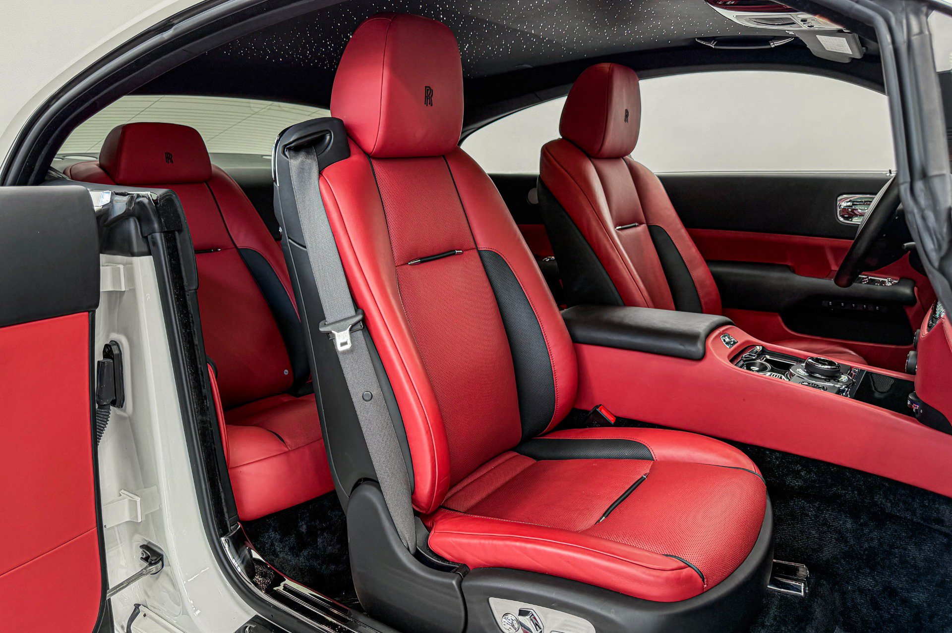Used 2019 Rolls-Royce Wraith RWD image 25