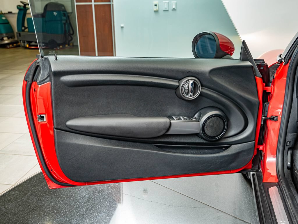Used 2019 MINI Cooper Convertible FWD image 24