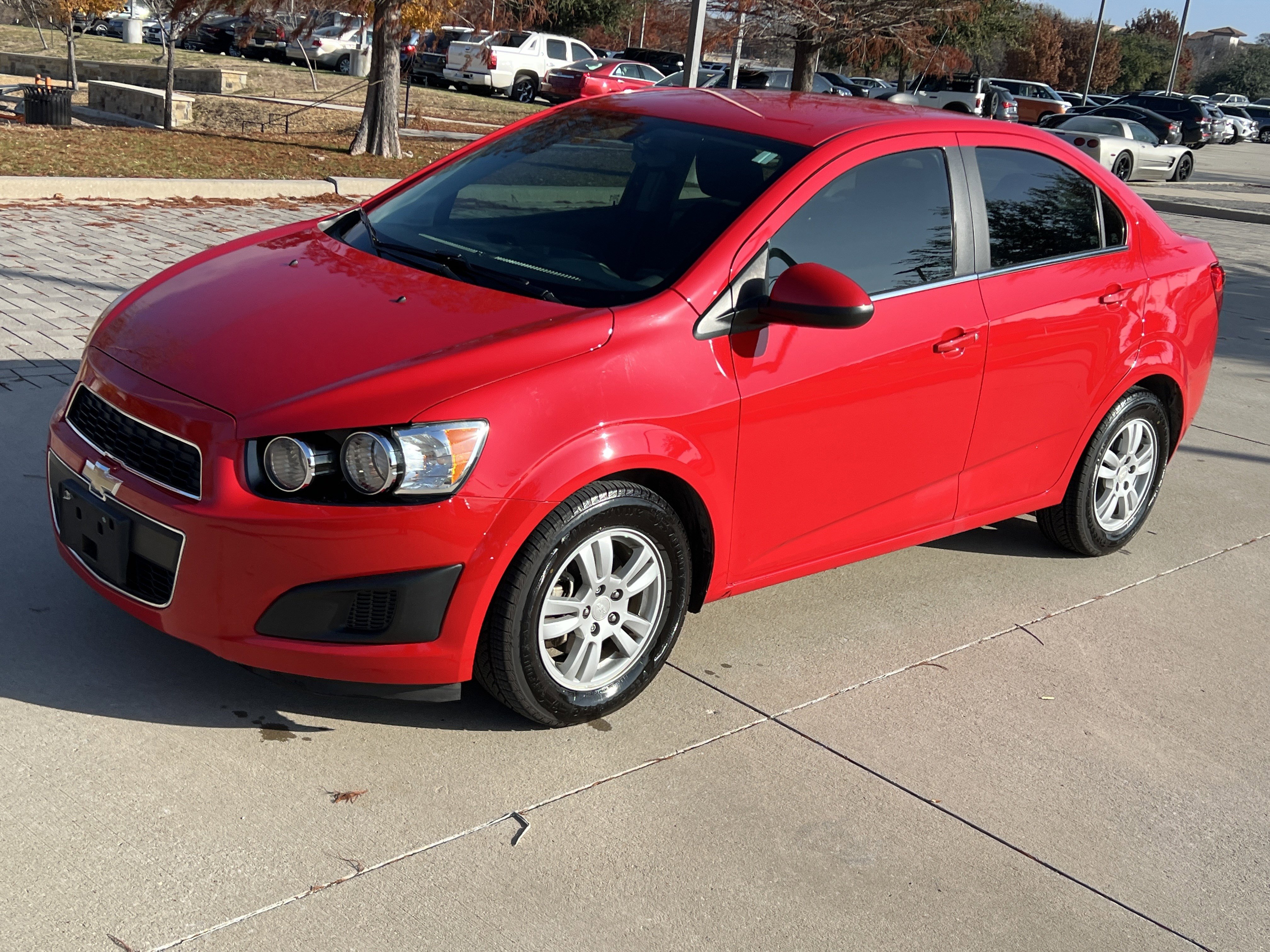 Used 2016 Chevrolet Sonic LT image 5