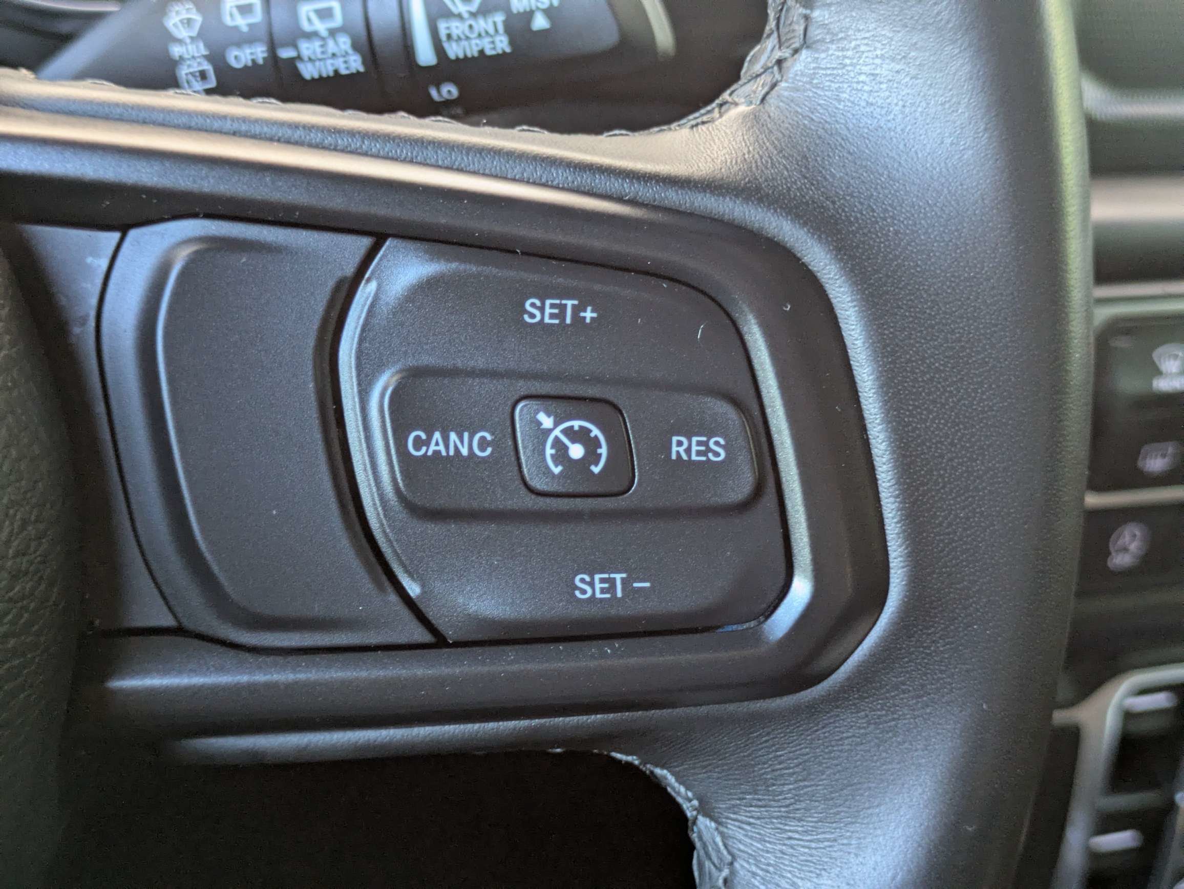 Used 2022 Jeep Wrangler Unlimited Sport AWD/4WD image 15