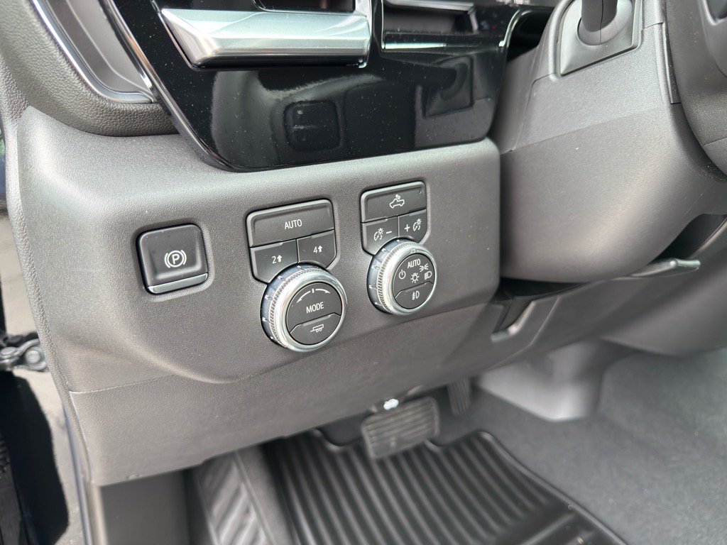 Used 2026 GMC Sierra 1500 Elevation AWD/4WD image 10