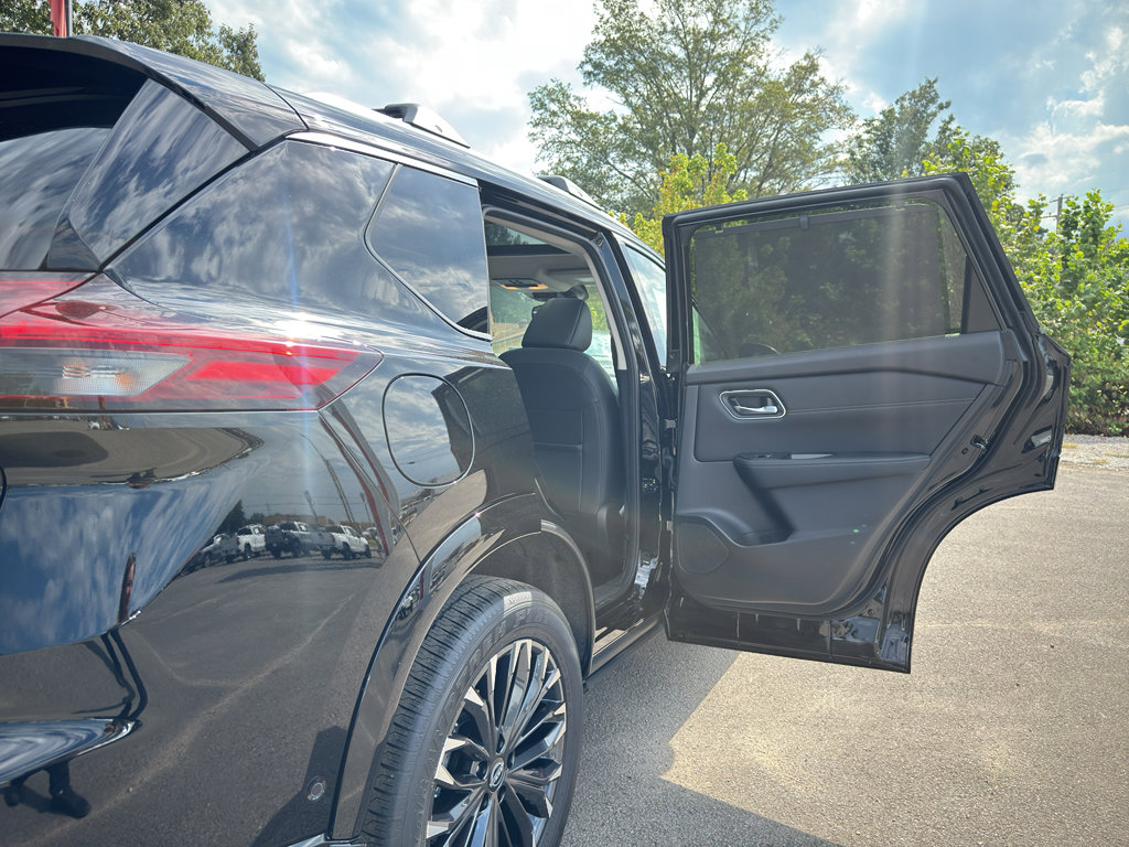 New 2026 Nissan Rogue Platinum w/ Platinum Premium Package image 21