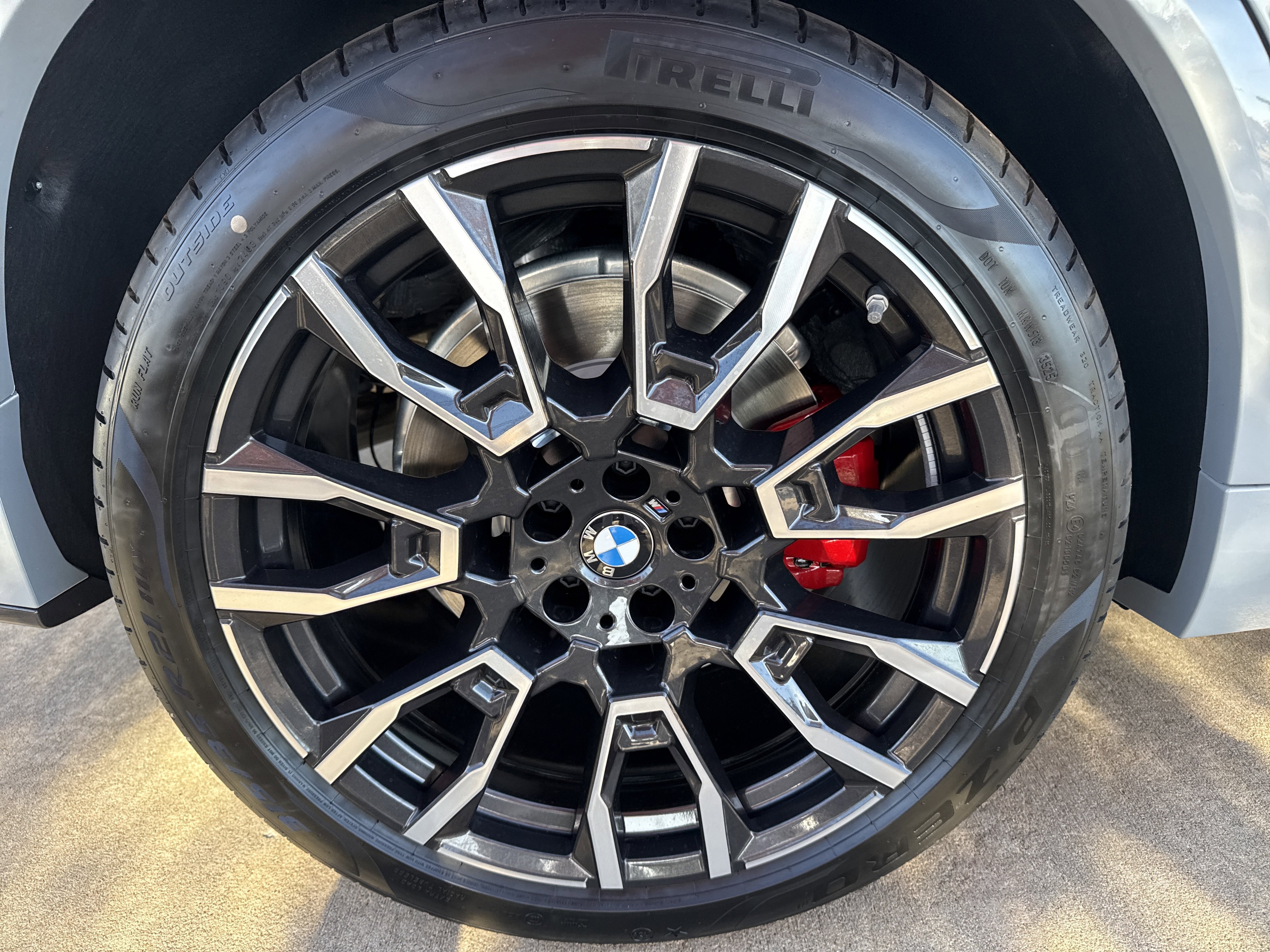 New 2026 BMW X5 xDrive50e w/ M Sport Package AWD/4WD image 27