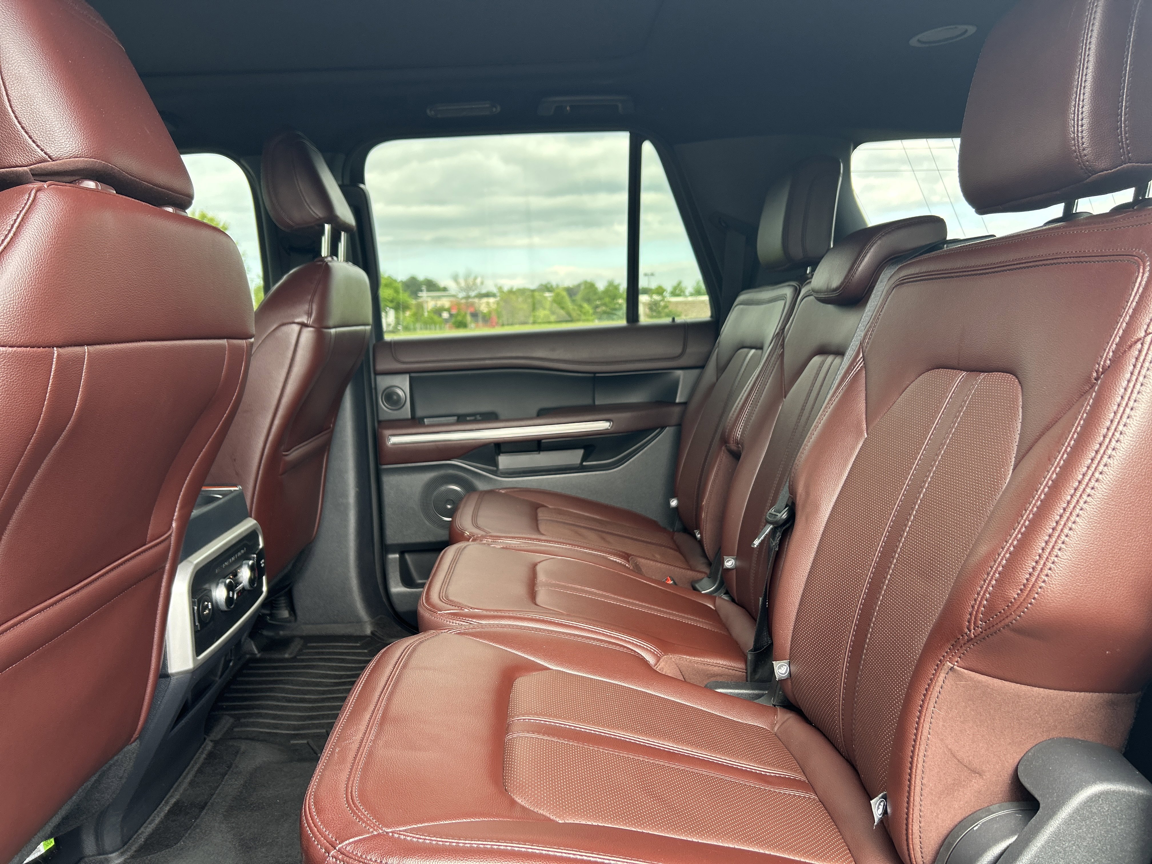 Used 2023 Ford Expedition Max Limited RWD image 31