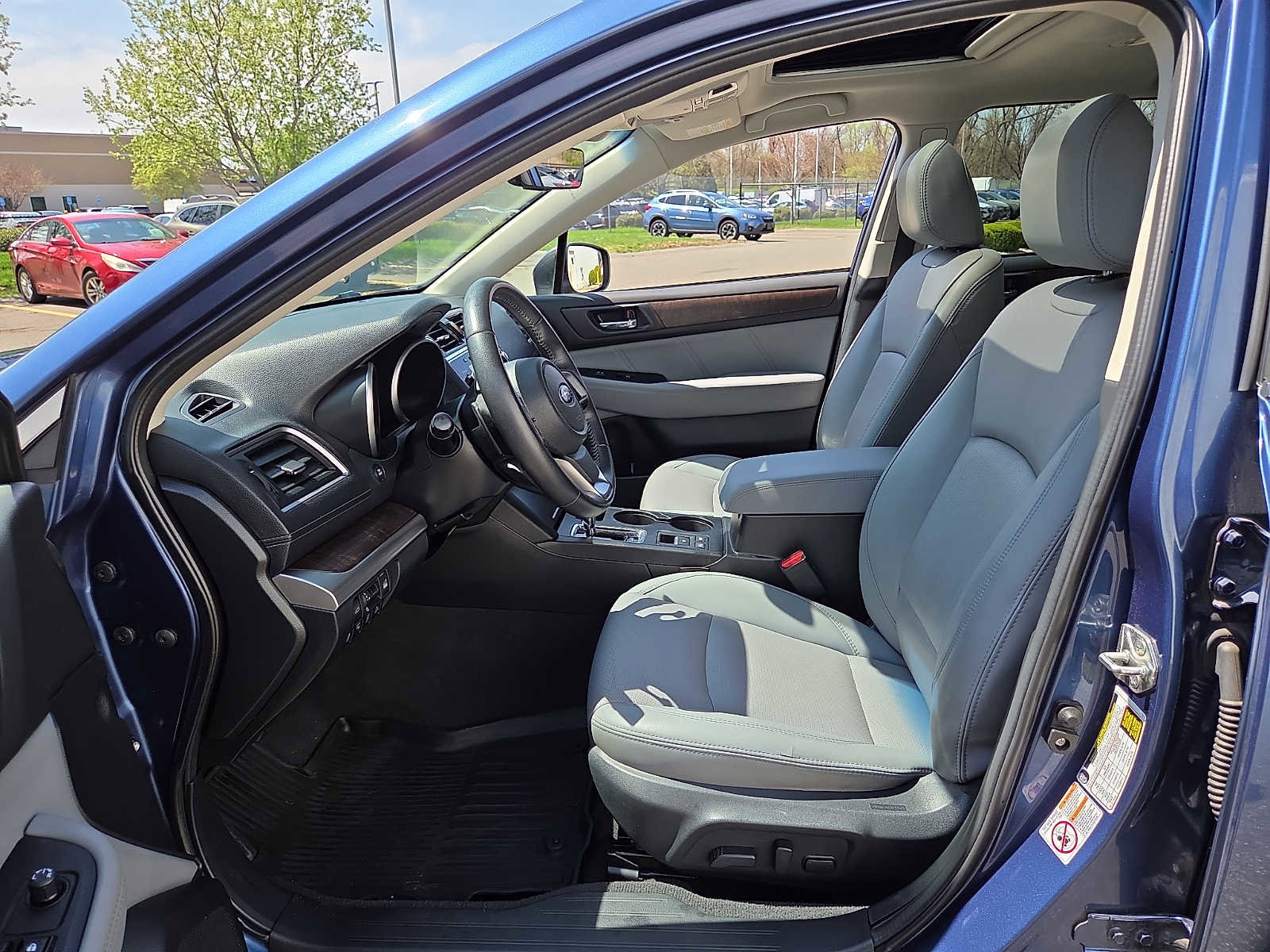 Used 2019 Subaru Outback 2.5i Limited image 14