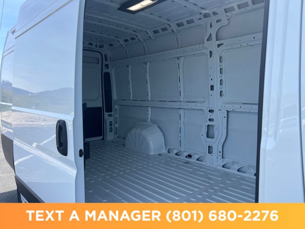New 2026 RAM ProMaster 3500 w/ Convenience Group FWD image 23