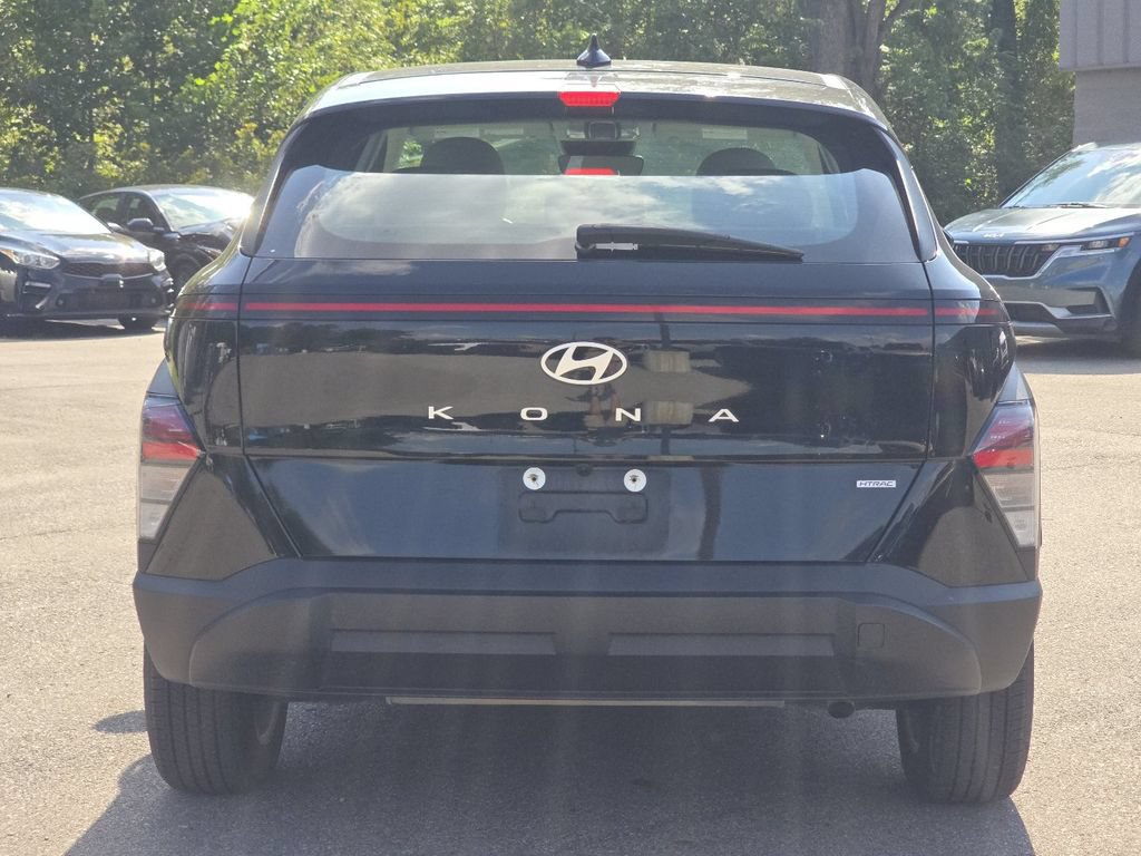 Used 2024 Hyundai Kona SE AWD/4WD image 14