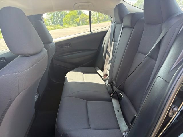 Used 2024 Toyota Corolla LE FWD image 13