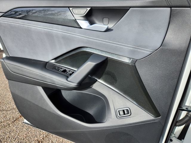 New 2026 Volkswagen Tiguan SE R-Line image 21