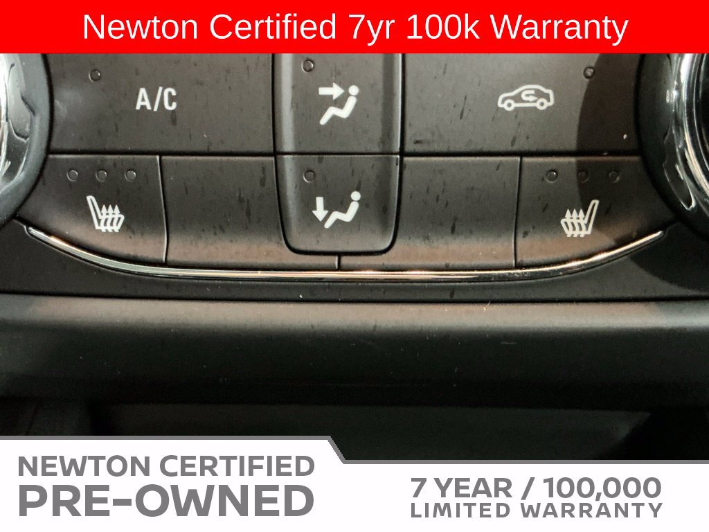 Used 2023 Chevrolet TrailBlazer LT FWD image 10