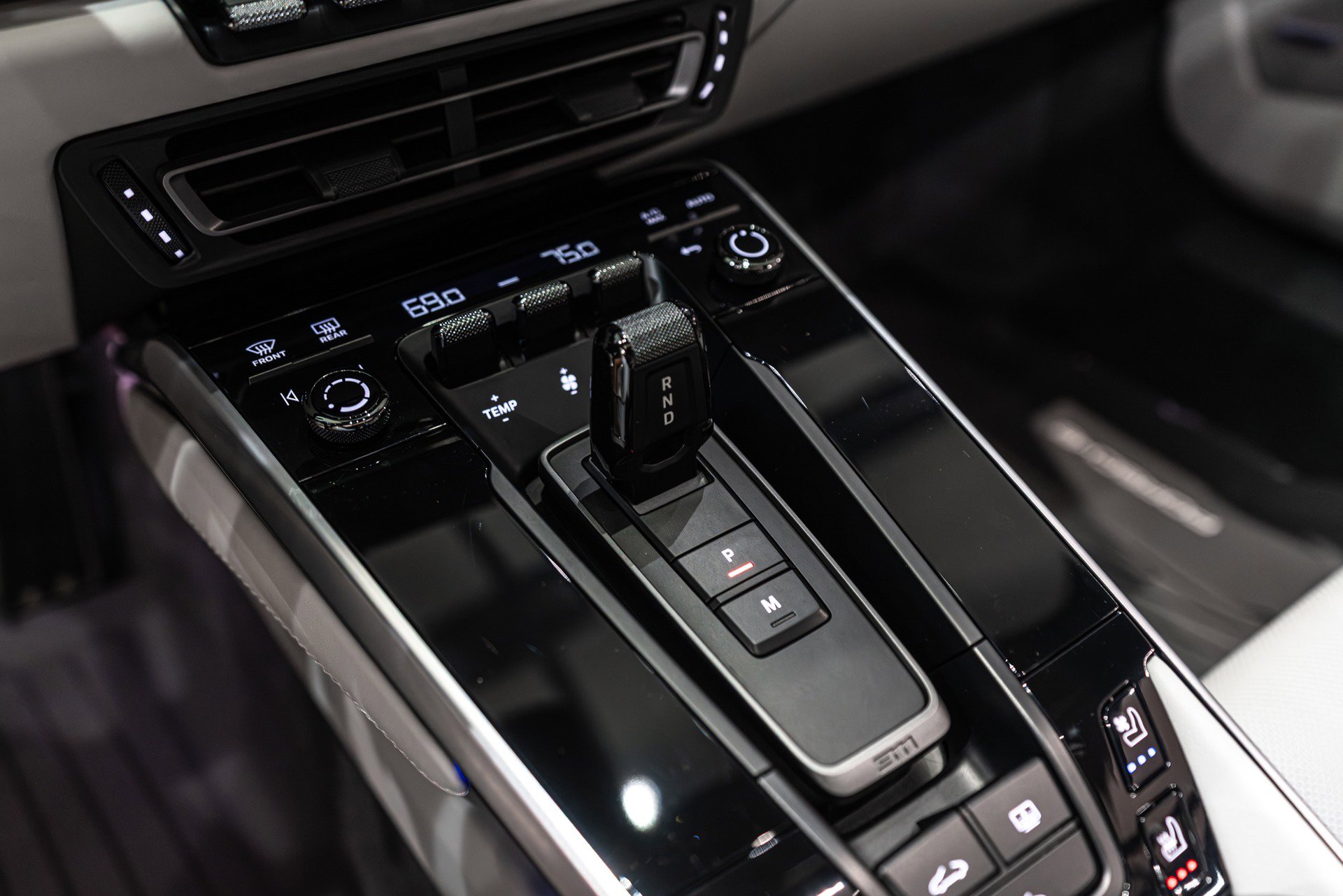 Used 2024 Porsche 911 Carrera 4 GTS image 19