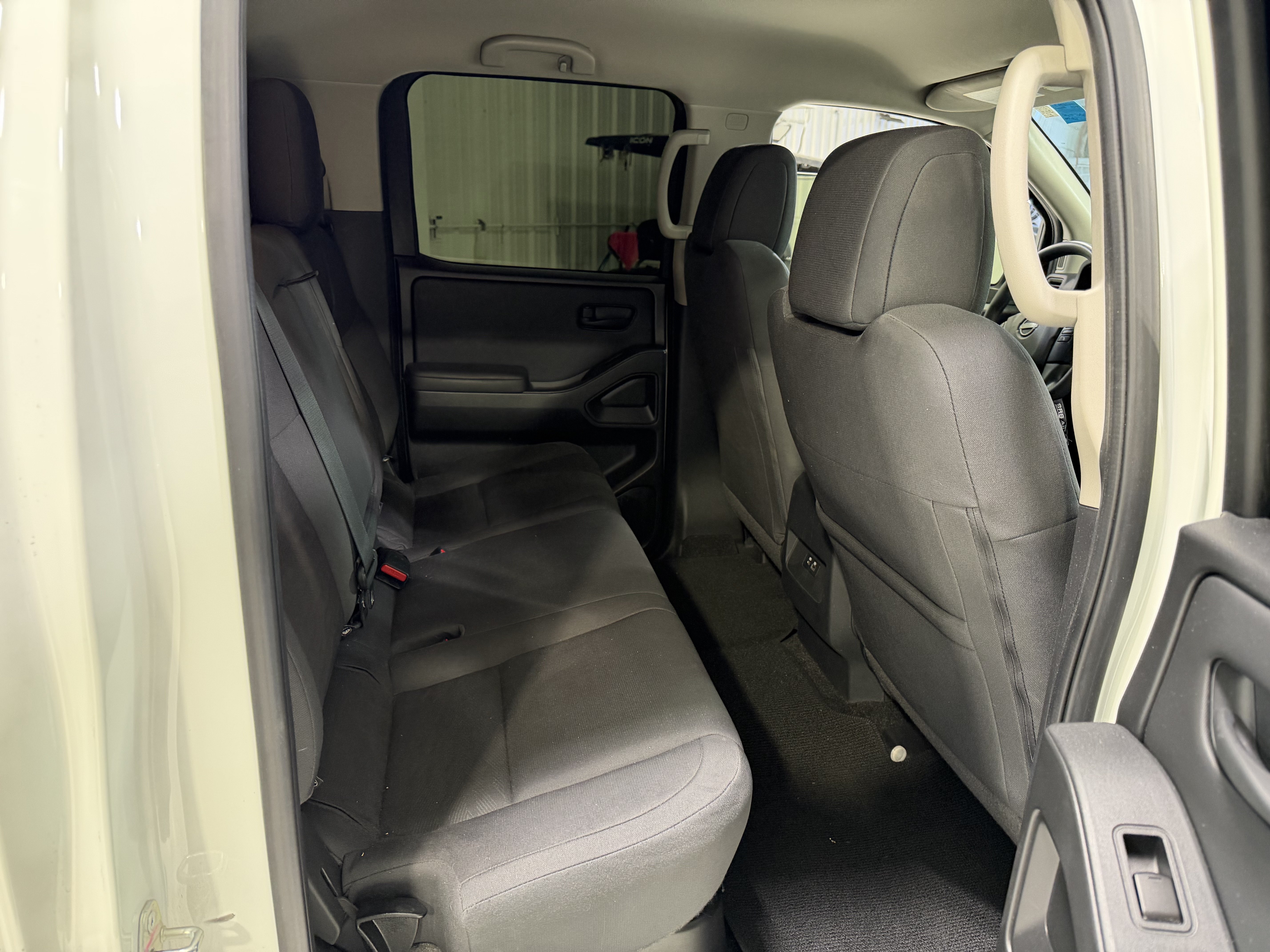 Used 2022 Nissan Frontier S w/ Technology Package RWD image 11