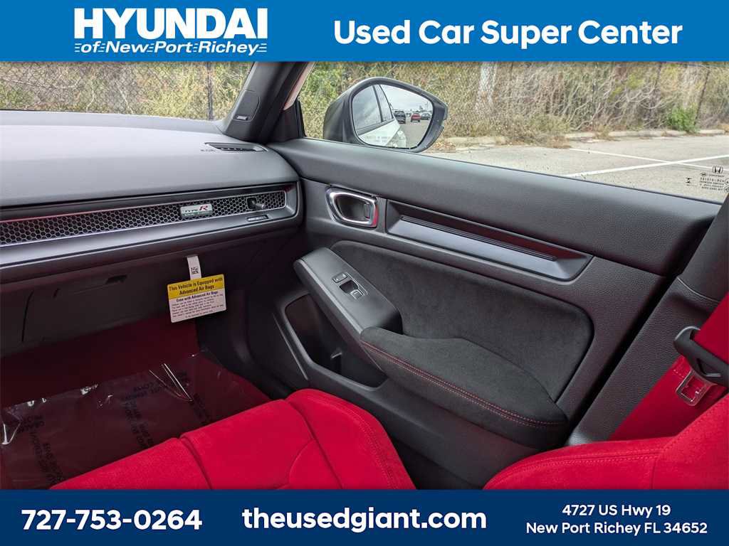 Used 2025 Honda Civic Type R image 17