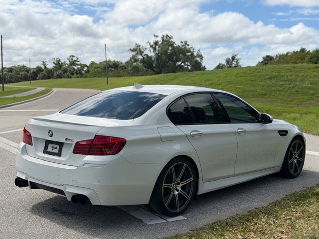 Used 2014 BMW M5 image 5