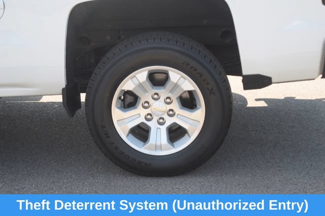 Used 2017 Chevrolet Silverado 1500 LT w/ All Star Edition AWD/4WD image 28