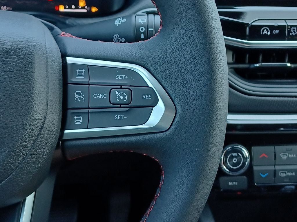 New 2026 Jeep Compass Trailhawk AWD/4WD image 18