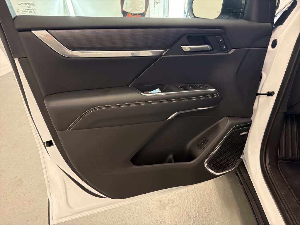 New 2026 GMC Acadia Elevation FWD image 13