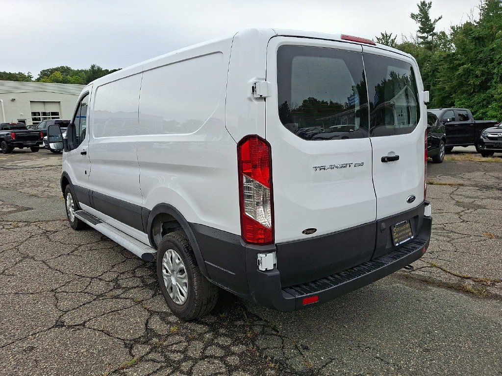 Used 2025 Ford Transit 250 Low Roof w/ Exterior Upgrade Package RWD image 5