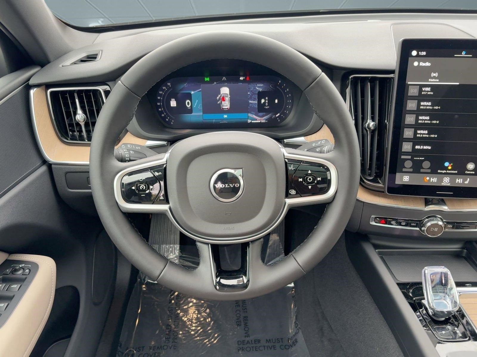 New 2026 Volvo XC60 B5 Plus w/ Climate Package image 25