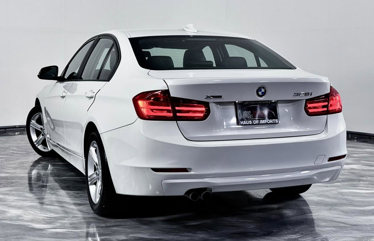 Used 2013 BMW 328i xDrive Sedan AWD/4WD image 9