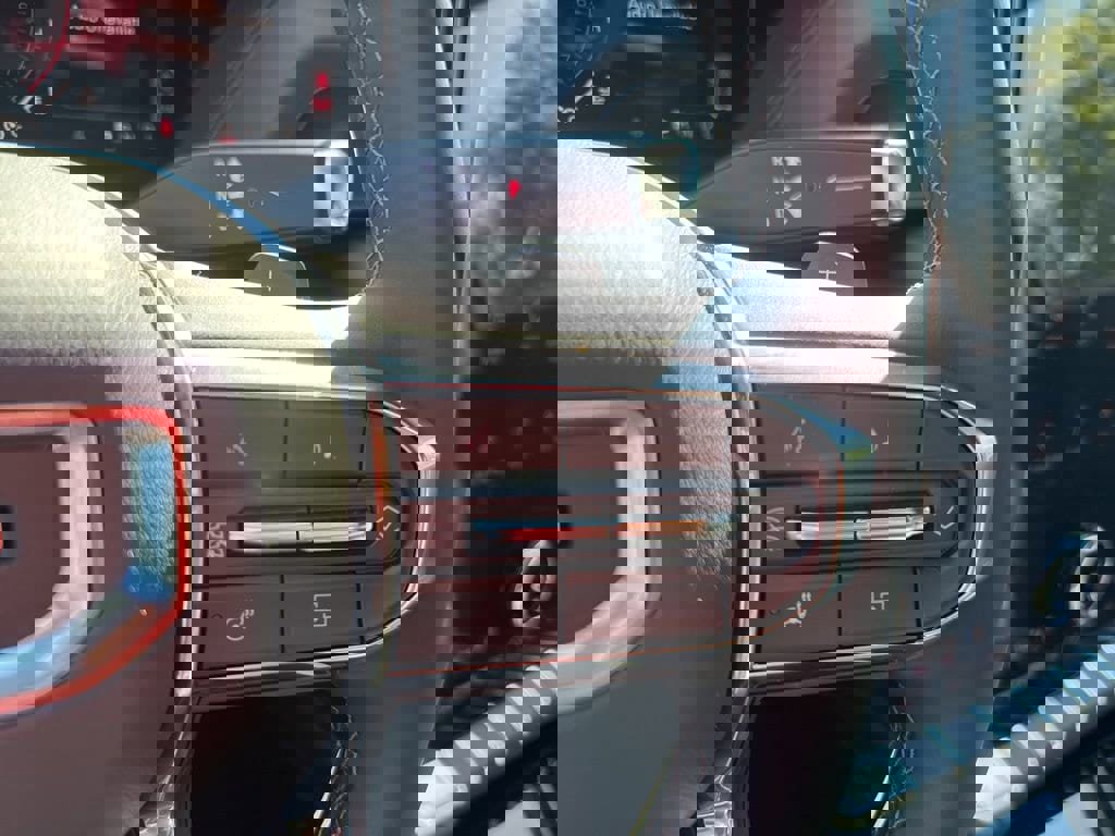 New 2025 GMC Yukon XL Denali w/ Sun & Power Step Package image 27