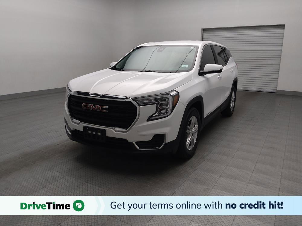 Used 2023 GMC Terrain SLE w/ LPO, Floor Liner Package image 1